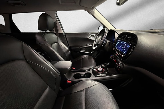 Kia e-Soul 18 of 20