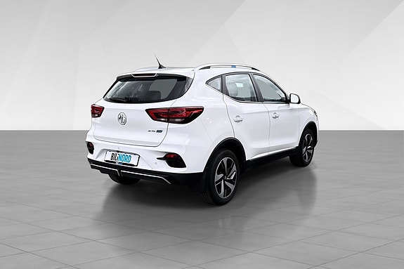 MG ZS EV 7 of 16
