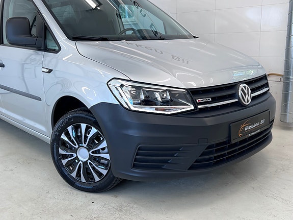 Volkswagen Caddy Maxi 2 of 30
