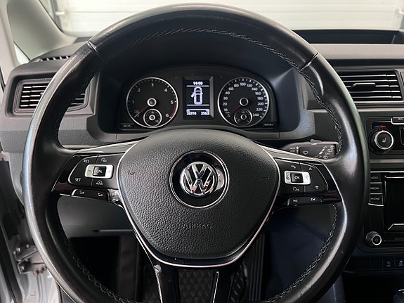Volkswagen Caddy Maxi 23 of 30