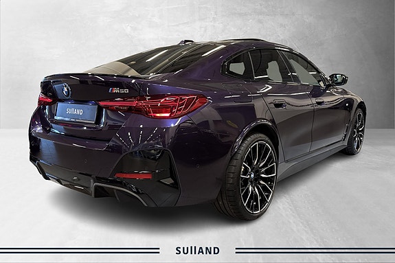 BMW i4 5 of 30