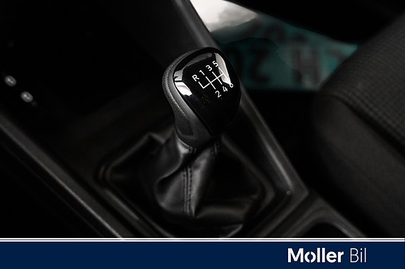 Volkswagen Caddy 12 of 16