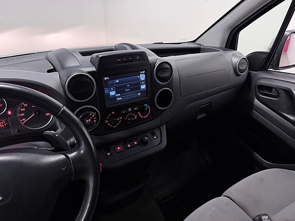 Peugeot Partner 17 of 30