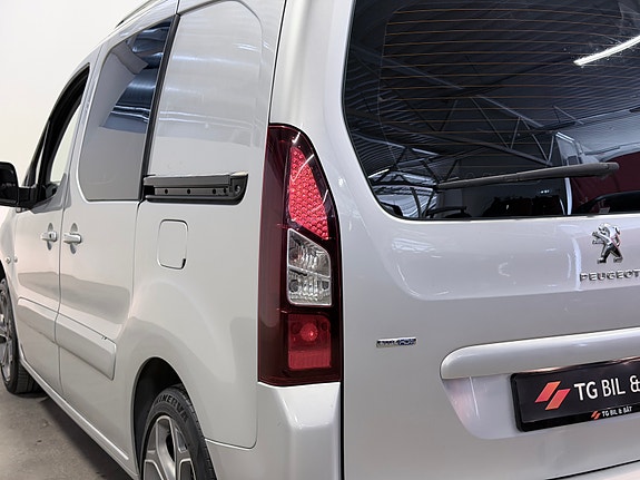 Peugeot Partner 10 of 30