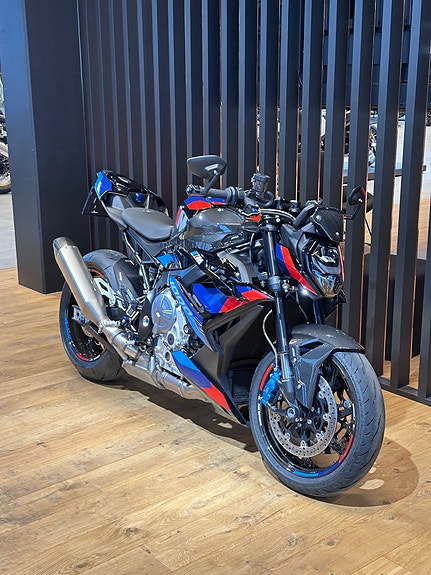 BMW M 1000 R Competition 3 of 14