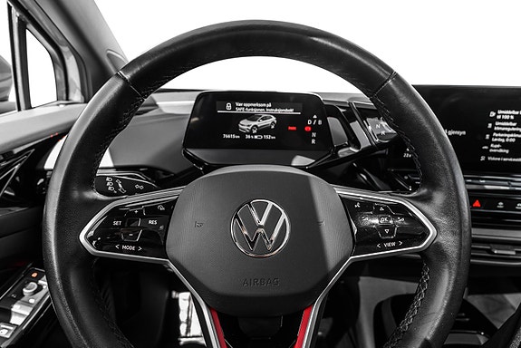 Volkswagen ID.4 GTX 14 of 26