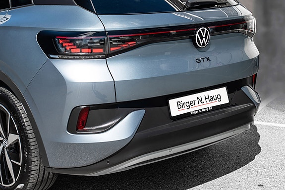 Volkswagen ID.4 GTX 6 of 26