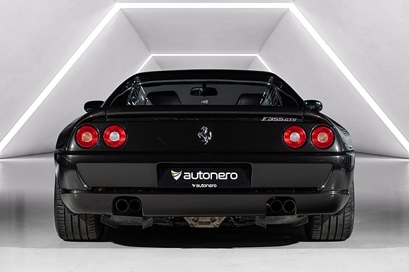 Ferrari 355 6 of 30