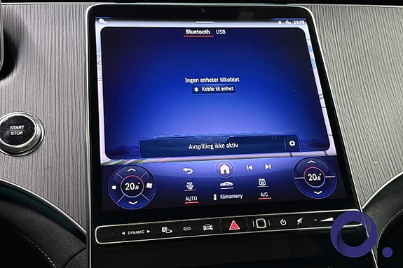Mercedes-Benz EQE SUV 27 of 30