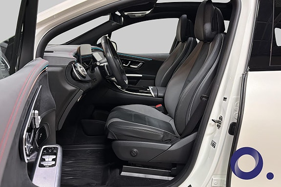 Mercedes-Benz EQE SUV 12 of 30