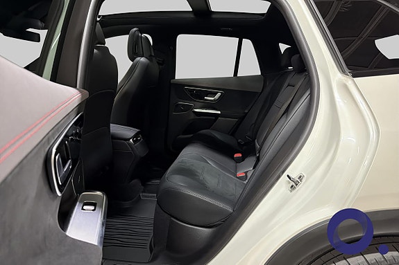 Mercedes-Benz EQE SUV 13 of 30