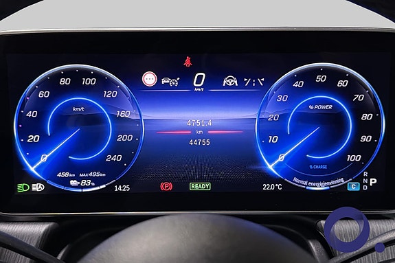 Mercedes-Benz EQE SUV 23 of 30