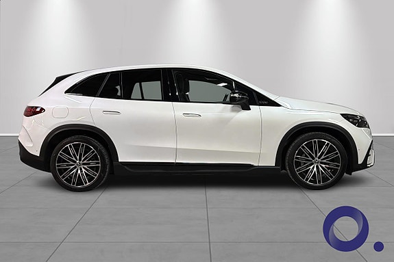 Mercedes-Benz EQE SUV 9 of 30