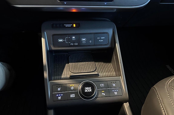 Hyundai Kona 26 of 30