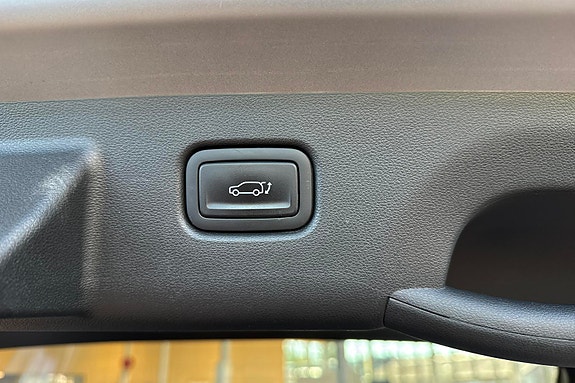 Hyundai Kona 27 of 30