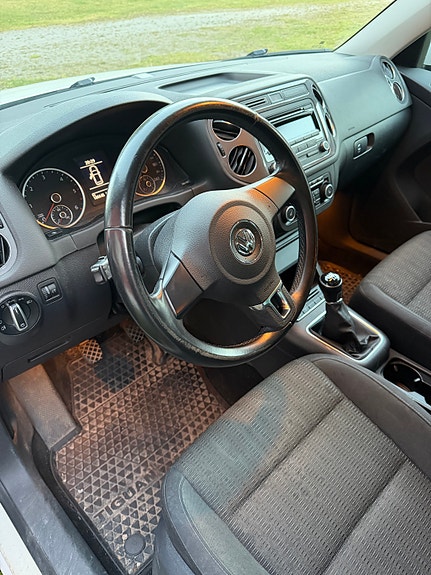 Volkswagen Tiguan 5 of 7