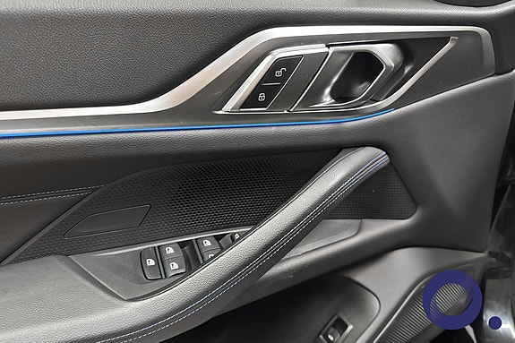 BMW i4 16 of 30