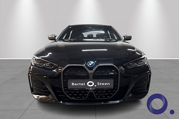 BMW i4 8 of 30