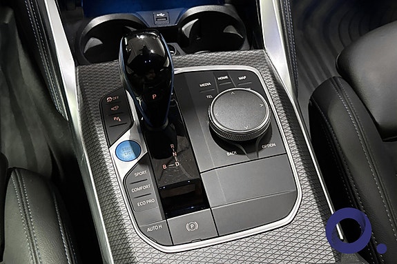 BMW i4 22 of 30