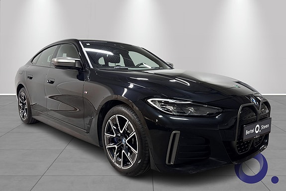 BMW i4 7 of 30