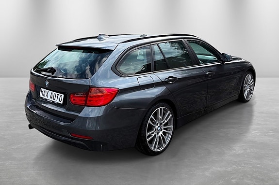BMW 316i 4 of 5