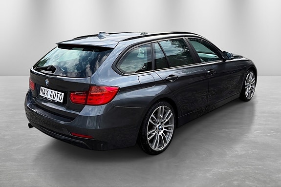 BMW 316i 3 of 5