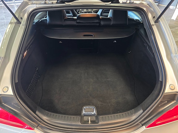 Mercedes-Benz CLA180 12 of 30