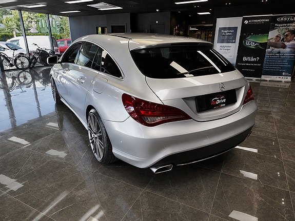 Mercedes-Benz CLA180 6 of 30