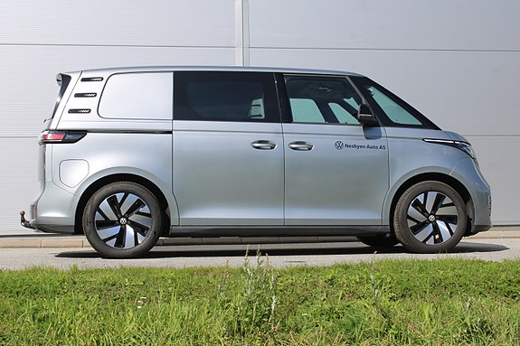 Volkswagen ID. Buzz 7 of 30