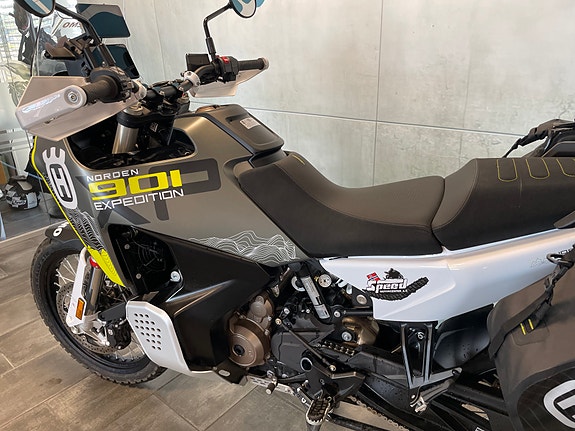 Husqvarna Norden 901 18 of 18