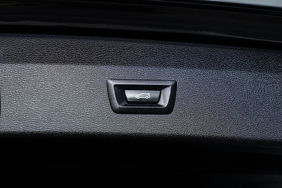 BMW X1 30 of 30