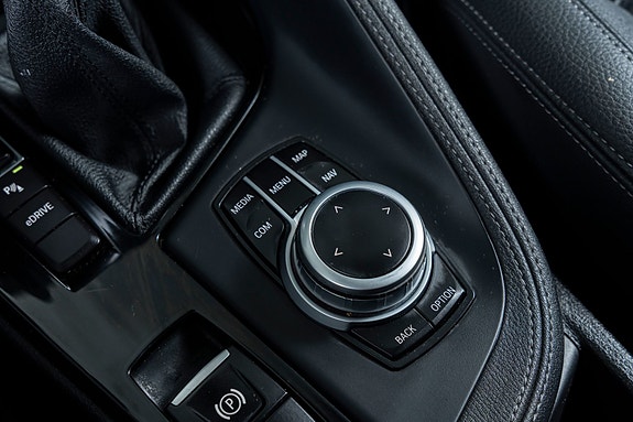 BMW X1 20 of 30
