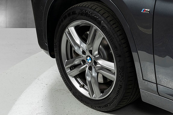 BMW X1 8 of 30