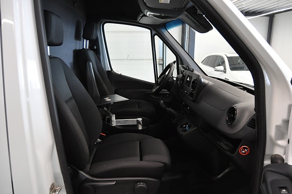 Mercedes-Benz Sprinter 316 14 of 26