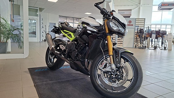 Triumph Street Triple 765 Moto2™ Edition 3 of 19