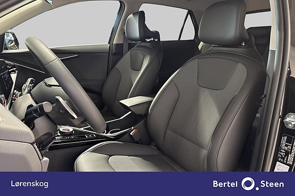 Kia Niro 10 of 25