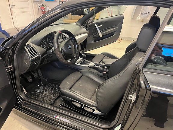 BMW 118i 12 of 20
