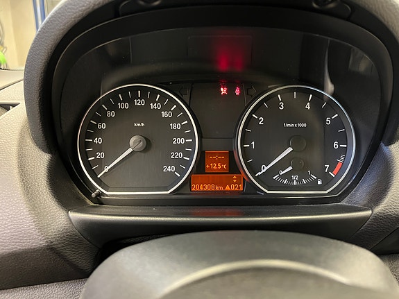 BMW 118i 17 of 20