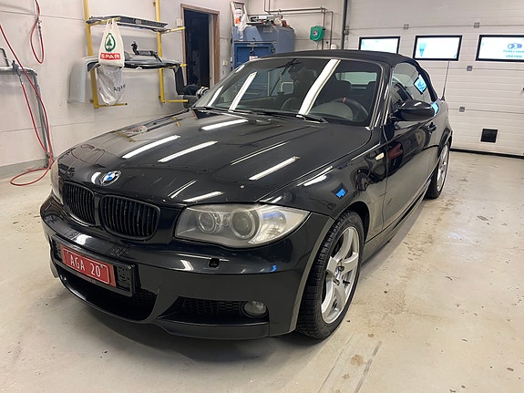 BMW 118i 4 of 20