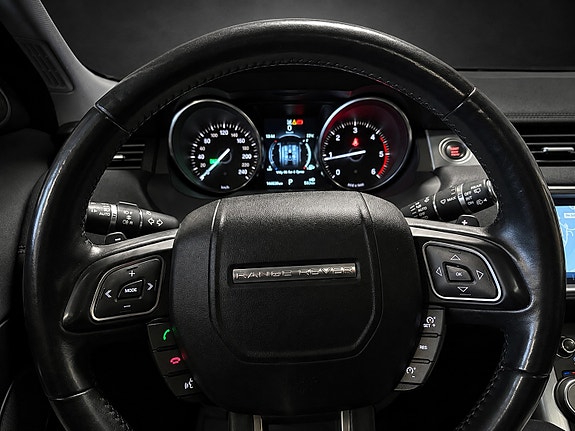 Land Rover Range Rover Evoque 10 of 16