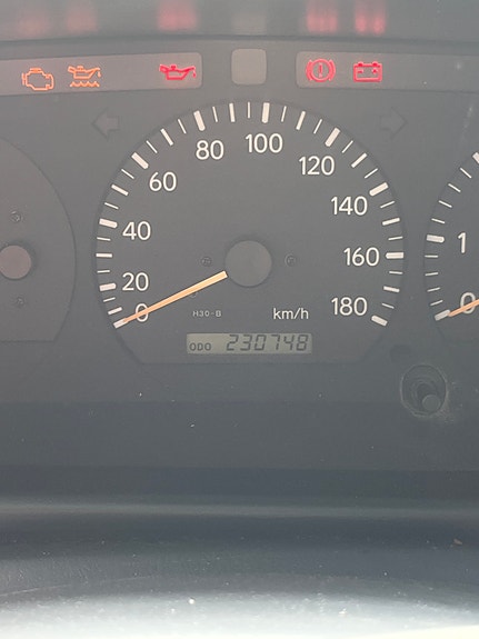 Toyota HiAce 7 of 7