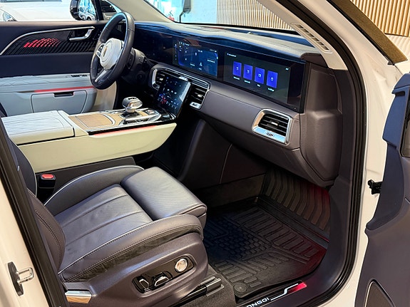 Hongqi E-HS9 26 of 30