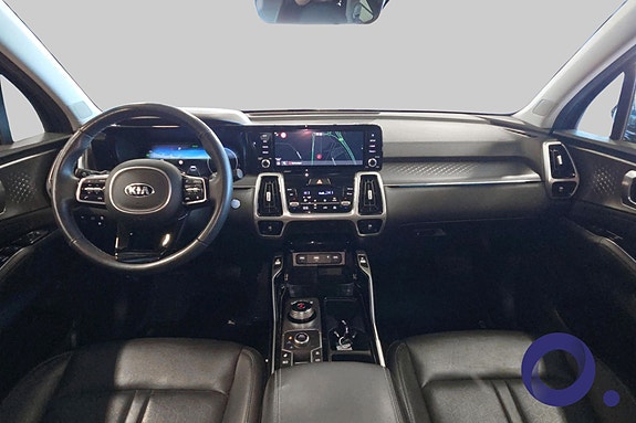 Kia Sorento 14 of 30