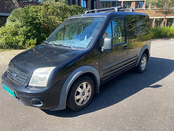 Ford Transit Connect 3 of 11
