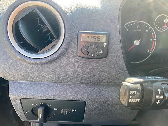 Ford Transit Connect 10 of 11