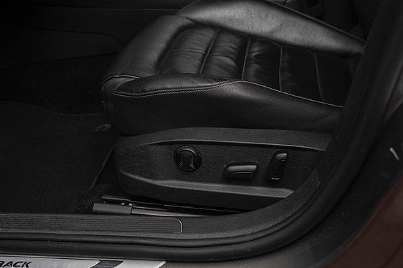 Volkswagen Golf Alltrack 12 of 22