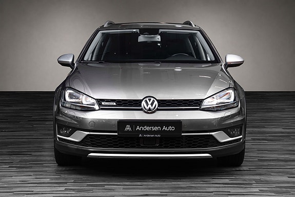 Volkswagen Golf Alltrack 8 of 22