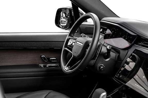 Land Rover Range Rover Sport 30 of 30