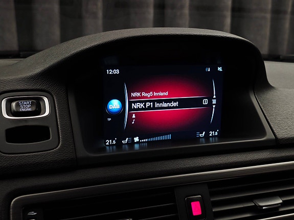 Volvo XC70 28 of 30