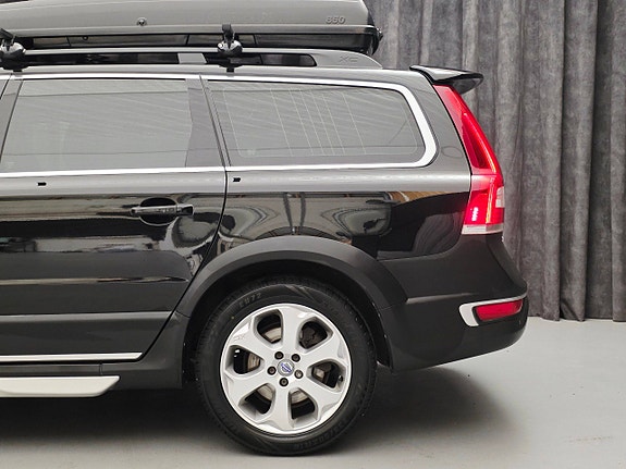 Volvo XC70 14 of 30